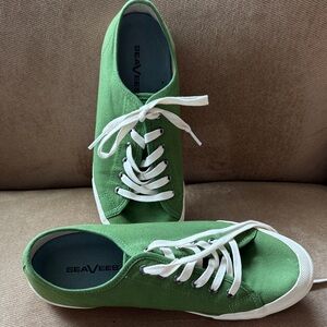 SeaVees Women's Fresh Green Sneakers